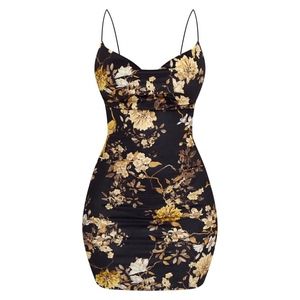 PRETTYLITTLETHING VELVET BODYCON DRESS